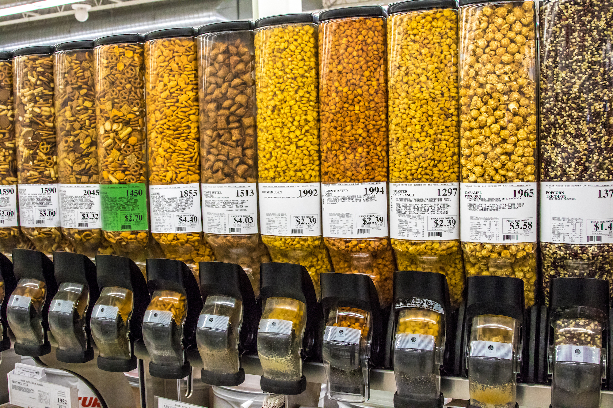 5 Things You Should Always Buy At The Bulk Store Moneysense